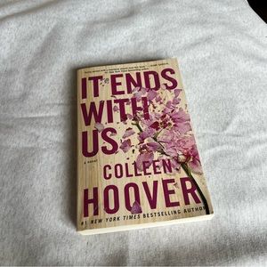 BRAND NEW It Ends With Us by Colleen Hoover